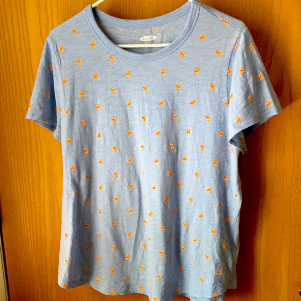 Old Navy t-shirt